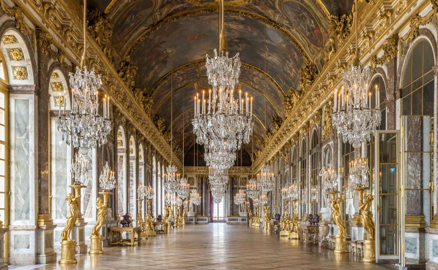 La galerie des glaces (état après restauration en 2007)